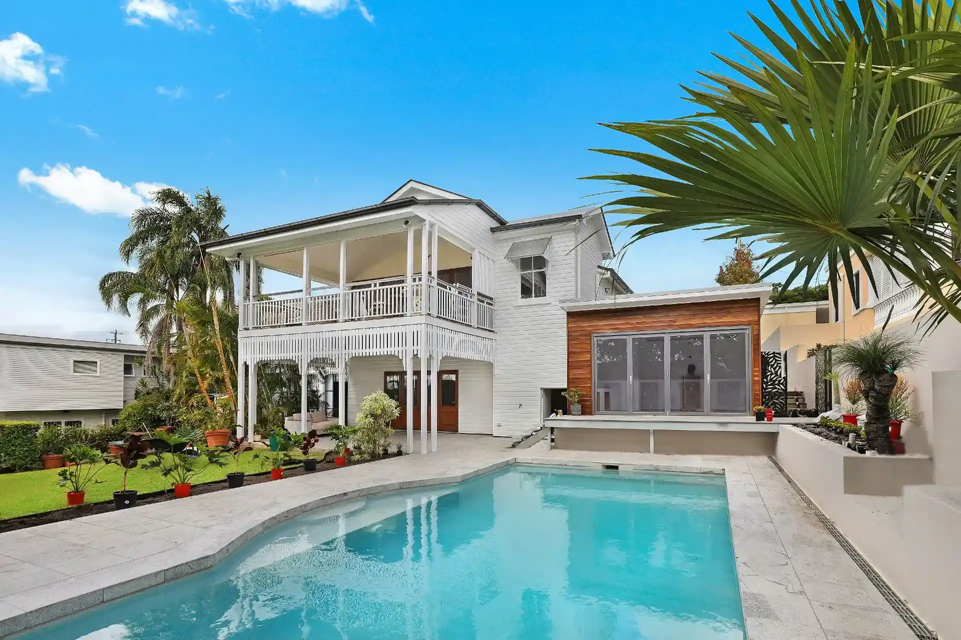 Modern Auckland home with pool and outdoor entertaining area — featured in a seller’s guide to listing your house in Auckland.
